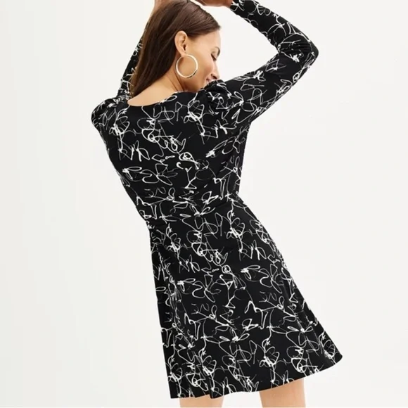 Long Sleeve  Black and White Women's Dress xxl - Picture 2 of 8